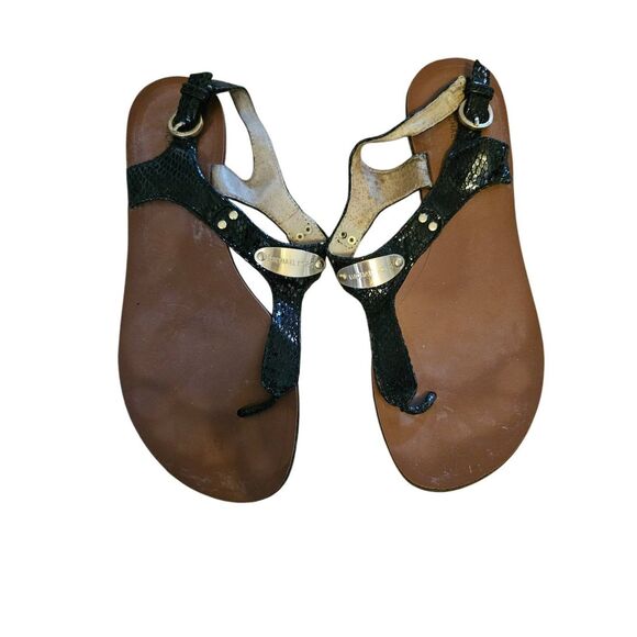 Michael Kors 8.5M flip flop sandals - Picture 2 of 6